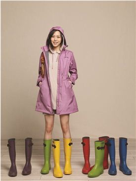 '프렌치시크' 스타일 레인코트