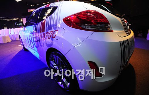 [포토] 날렵한 벨로스터 헤드램프