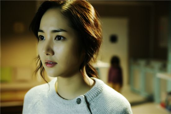 Actress Park Min-young in a scene of upcoming horror flick "Cat." [King Kong Entertainment]