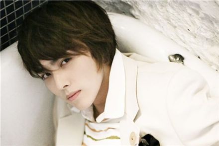 ZE:A to reveal teaser pictures ahead of comeback 