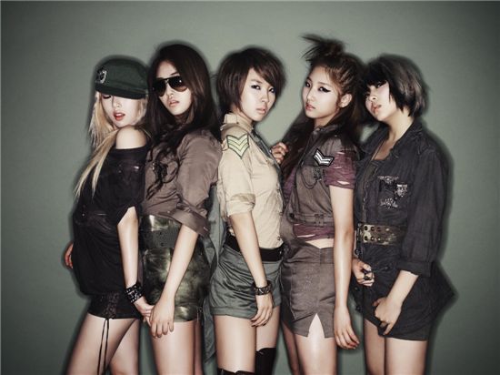 Korean female idols 4minute [Cube Entertainment]
