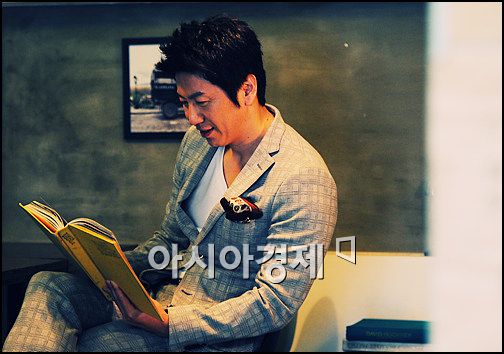 김수로 "언젠간 코미디로 빵빵 터트리고 싶다"(인터뷰)