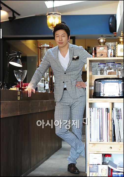 김수로 "언젠간 코미디로 빵빵 터트리고 싶다"(인터뷰)