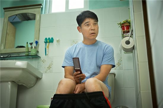 3월 극장가, 이순재 웃고 임창정 울었다