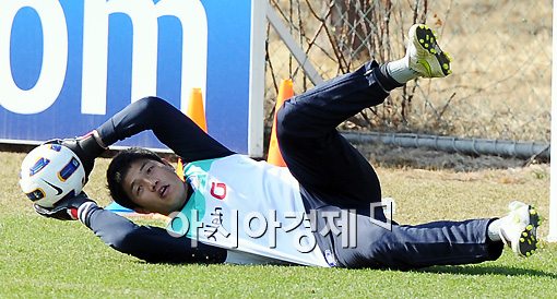 대표팀 GK 이구동성 "작은 실수도 두렵다"