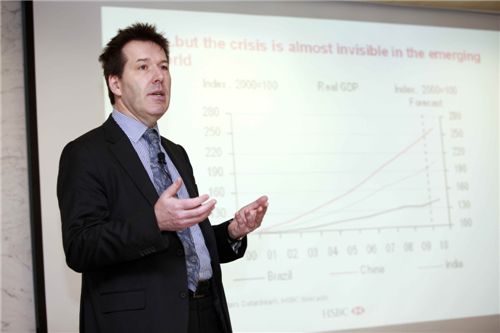 HSBC 스티븐 킹 "韓 경제 낙관적...4.75% 성장할 것"