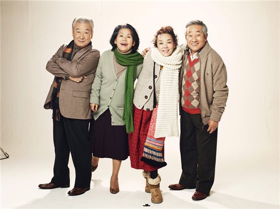 '그대를 사랑합니다'의 네 주연배우. (왼쪽부터) 이순재 윤소정 김수미 송재호