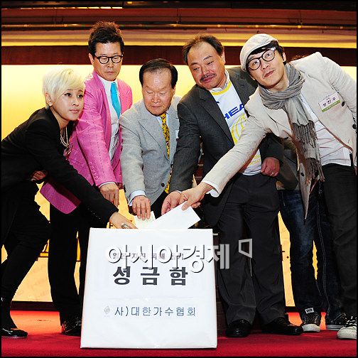 [포토]일본 지진피해 복구위해 뭉친 한국 가수들