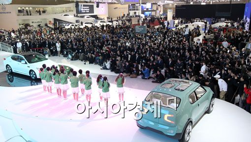 [포토] 뜨거운 모터쇼 취재 열기