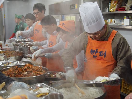 한국벤처투자, '밥퍼' 나눔봉사