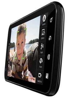 KT, 美 CES 최고 스마트폰 모토로라 '아트릭스' 출시