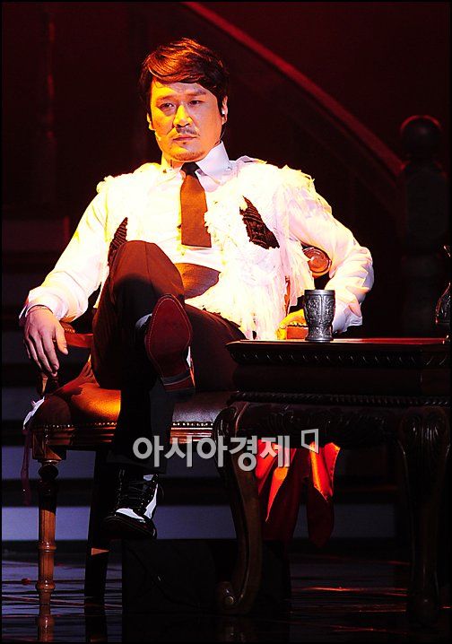 [포토]JK김동욱, 오페라스타로 변신