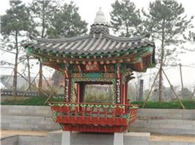 순천시가 창덕궁 후원의 애련정을 조성했다.  