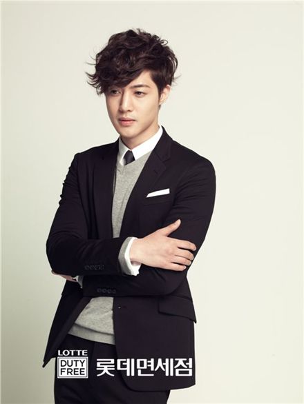 Kim Hyun-joong [KEYEAST]