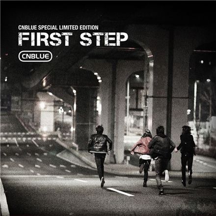 Album cover of CNBLUE's special limited edition of "FIRST STEP" [FNC Music]
