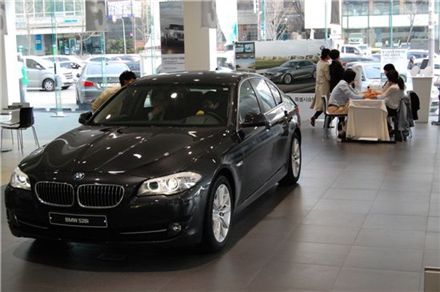 BMW 딜러 코오롱모터스, 수입차 시장 '신기록' 세웠다