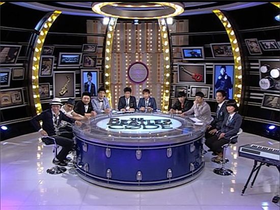 플라이투더스카이 브라이언 "우리 노래 들으면 눈물난다"