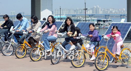 [포토] 자전거로 만드는 친환경 전기