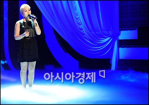 [포토]알리, 구름 위에서 노래하듯