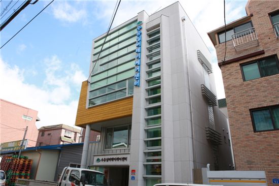 강북구립 수유실버데이케어센터 문열어 