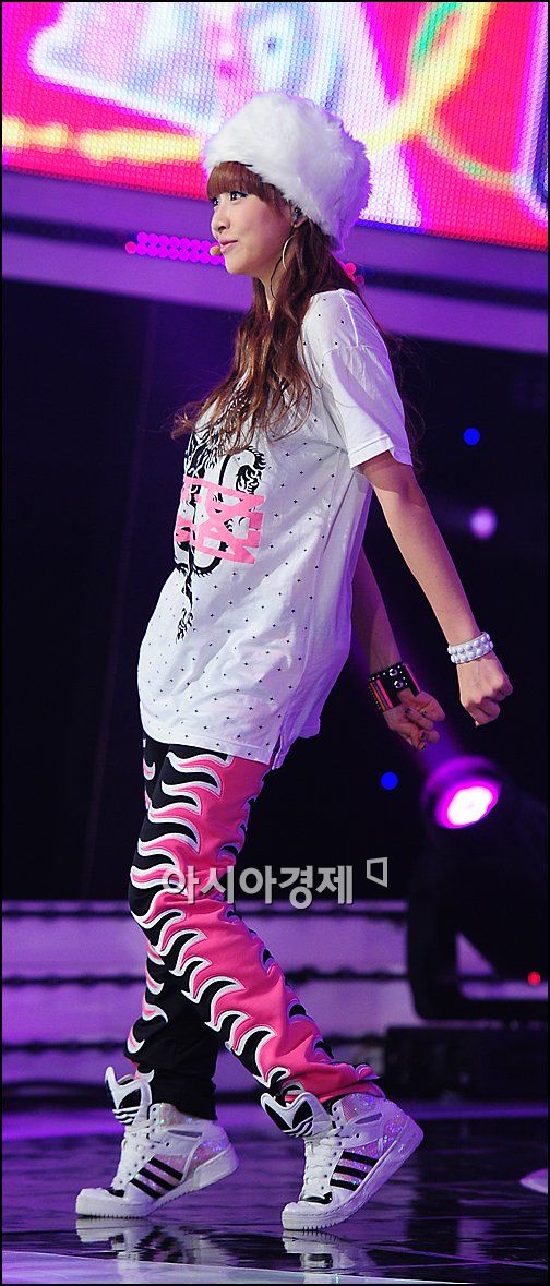 [포토]fx 빅토리아, 파워풀 퍼포먼스