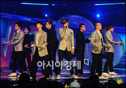 [포토]빅뱅 '마지막 방송, 금방 다시 돌아올께요'