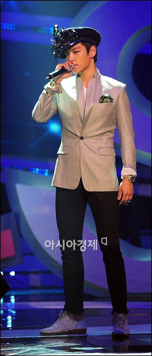 [포토]빅뱅 탑 '잘~ 생겼다'