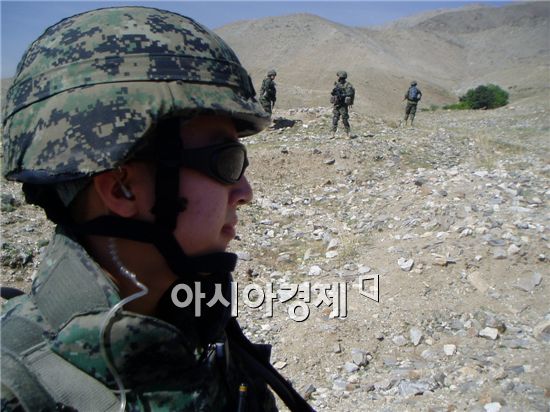 오쉬노부대 밖에는 1번 고속도로가 있다. 1번 도로는 아프가니스탄의 핵심도로다. 1번도로 1km를 벗어나면 오쉬노부대의 정찰지역인 C코스가 나온다. 