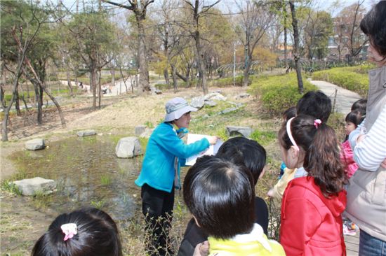 용산구,  효창,응봉공원으로 숲속여행 떠나보자!