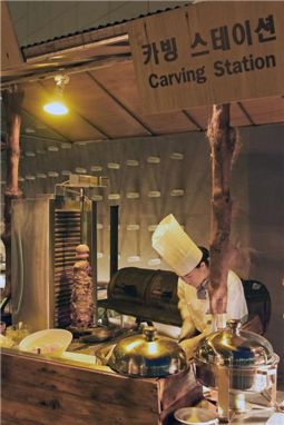 그랜드 힐튼 서울, 몽골리안 테라스 바비큐 페스티발