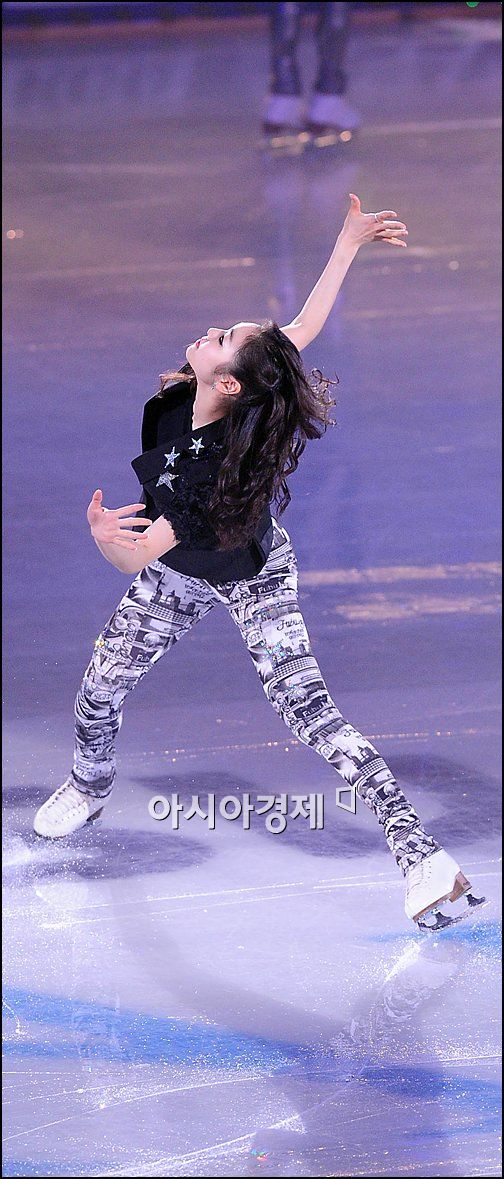 [포토]김연아, 열정적 무대
