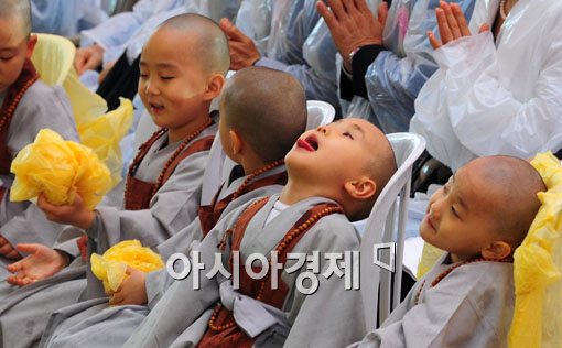 [포토] 익살스런 동자승들