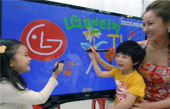 LG전자, 스케치북처럼 활용하는 PDP 펜터치 TV 출시