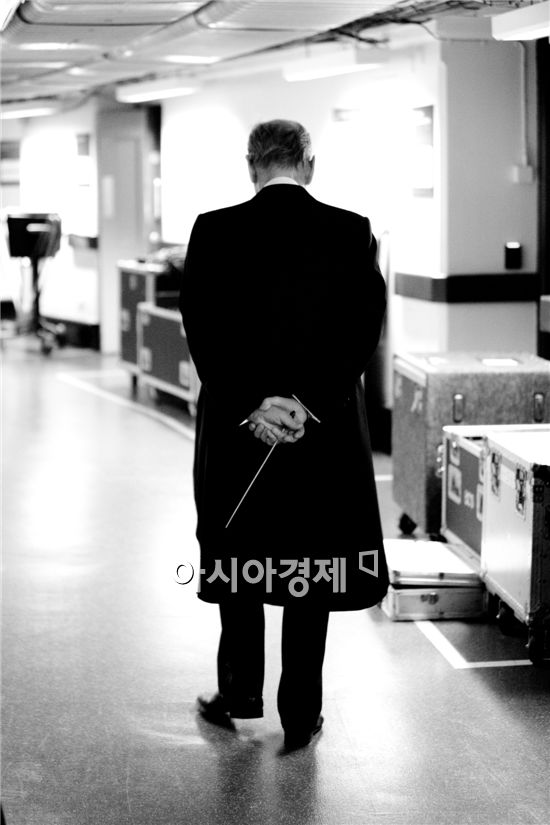 영화 음악의 신 엔니오 모리코네, 그를 만나다 
