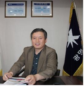 중소기업부문 수상자 광명전기 김희진 전무 