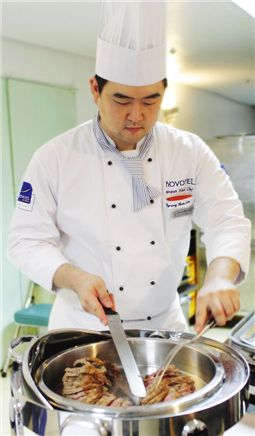 국가대표 조리장에 노보텔 앰배서더 독산 이병만 씨 