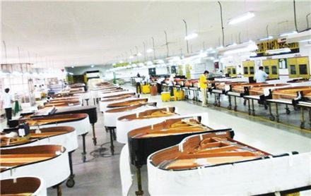 삼익악기의 인도네시아 생산라인 공장은 양질의 노동력을 확보하고 있어 경쟁력이 높다(사진=삼익악기 제공).
