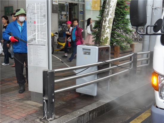 성동구, 가로쓰레기통 관리 매뉴얼 만들어 관리 