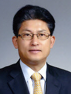 "호랑이 잡으러 호랑이 굴에"