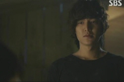 A scene from SBS TV series "City Hunter" [SBS]