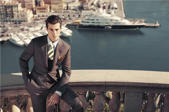 [포토]최고급 맞춤정장 '마에스트로 나폴리 330'