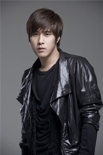 故채동하, 동료들 눈물 속 발인