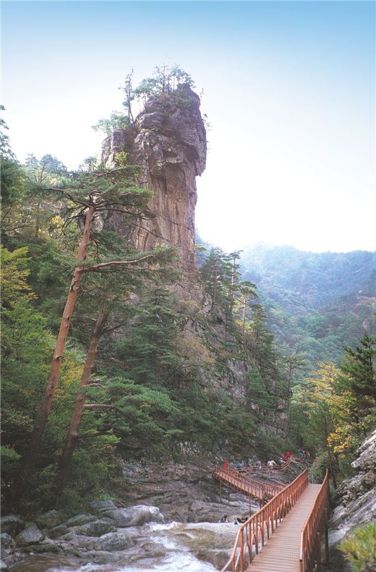 [韓 관광명소 온라인 사진전] ③강릉 소금강 만물상계곡