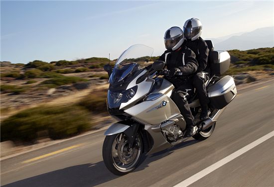 BMW 최초 6기통 모터사이클 출시..가격은 3700만원