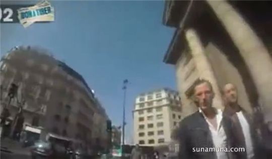 남성들 시선 고정되는 여성의 신체 부위는?