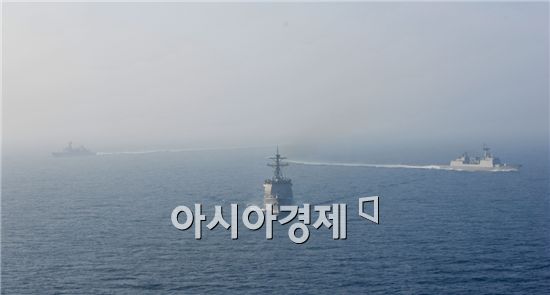 해군 최강함정 율곡이이함..'실전배치'