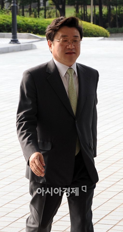 [포토]김준규 총장 '수사로 말하겠다'