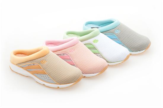 파스텔 컬러 아쿠아 슈즈