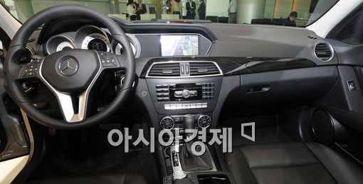 [포토] 다이내믹한 드라이빙을 위한 벤츠 C-Class