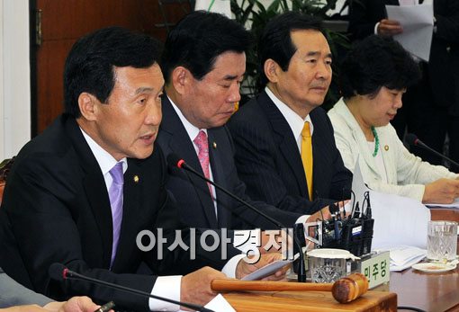 [포토] 영수회담 제안하는 손학규 대표